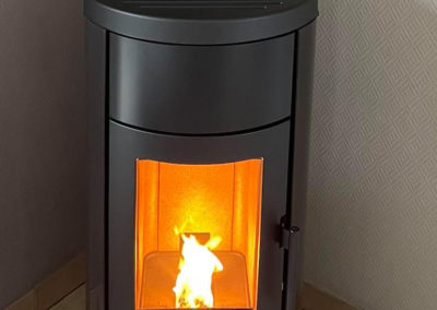 Ravelli natural 9kw avec sa sortie de flux d'air supérieur